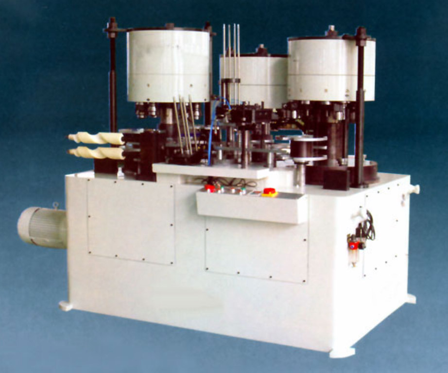 Combination Machine For Aerosol Cans (Necking-Flanging, Double Seaming(