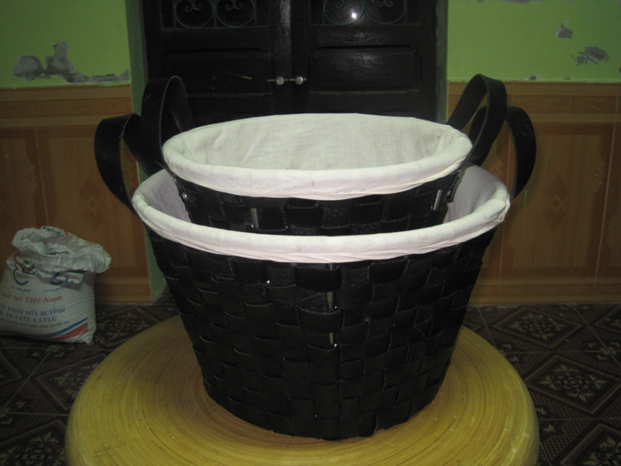 weave rubber basket with cotton bag inside