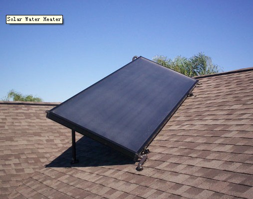 High pressurized flat plate solar collector