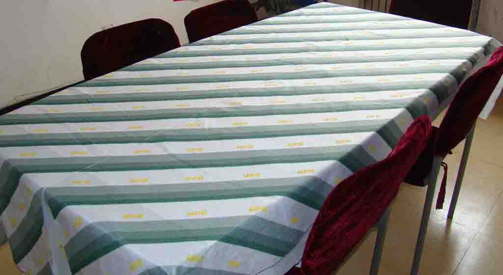 non-woven table cover