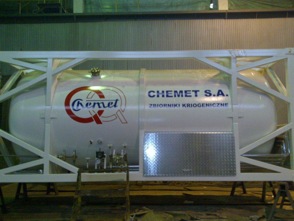 CRYOGENIC TANK CONTAINER