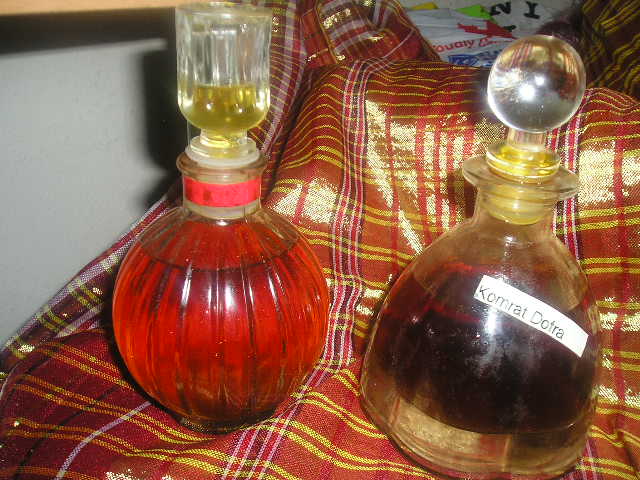 Khomra(traditional women perfume