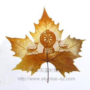 The sky blue leaf carves the artistic synopsis