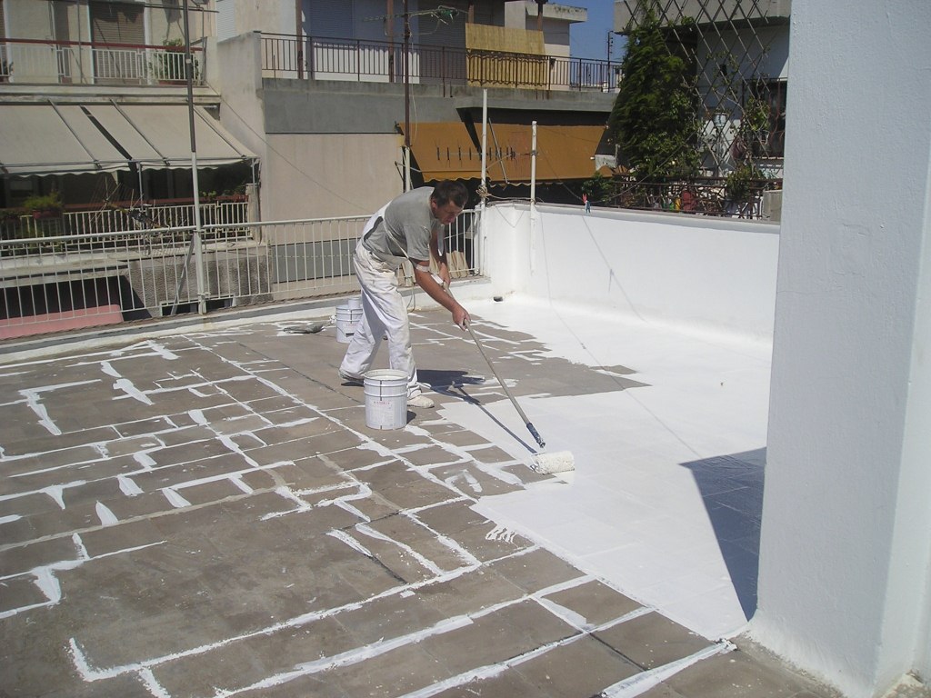 Polyurethane waterproof coating