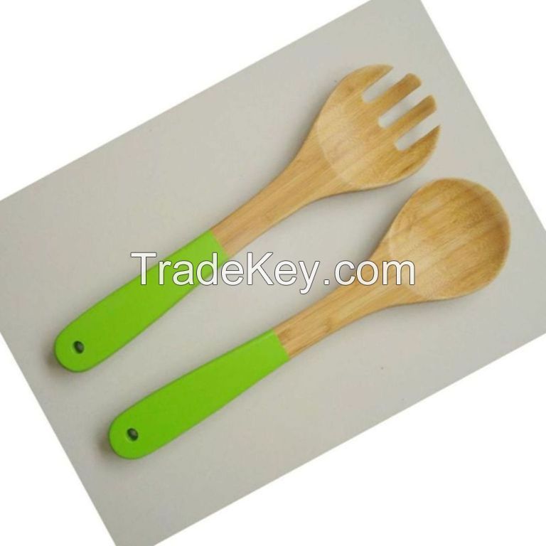 Eco-friendly Bamboo Salad Server