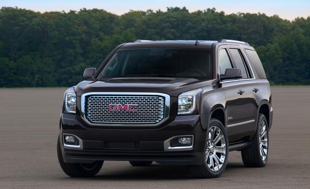 ALL NEW 2015 GMC YUKON DENALI 4WD - export worldwide