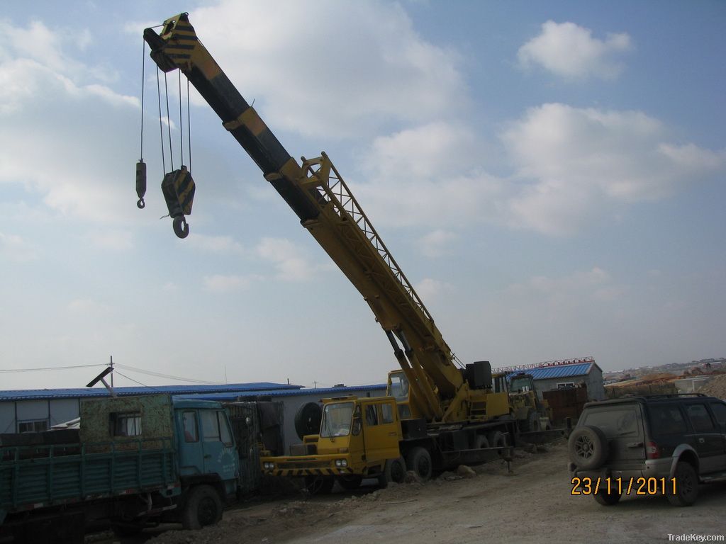 Used Tadano Hydraulic Truck Crane 50 Ton