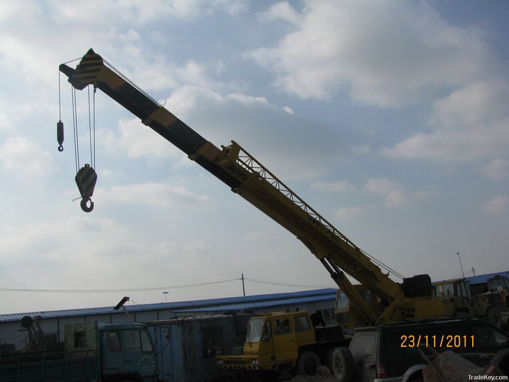 Used Tadano Hydraulic Truck Crane 50 Ton