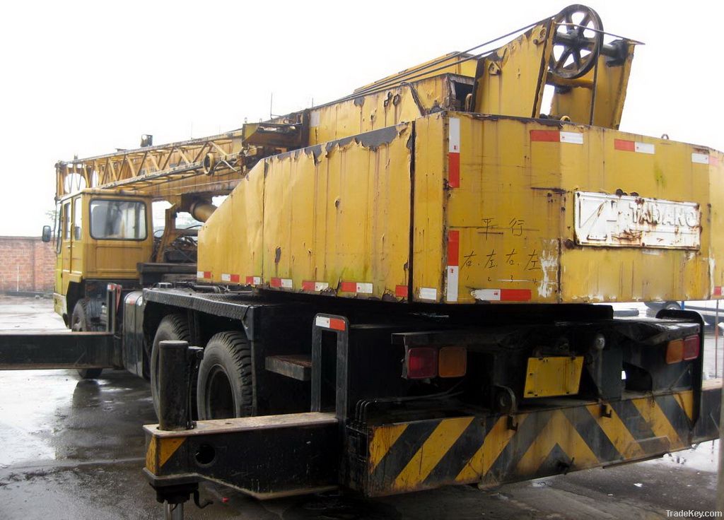 Used Tadano Hydraulic Crane 25 Ton