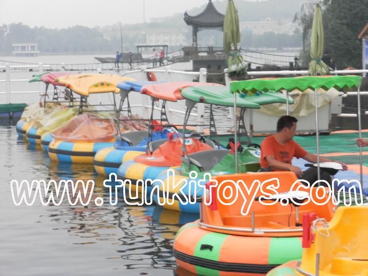 inflatable adult bumper boat electric battery bumper boat big adult boat