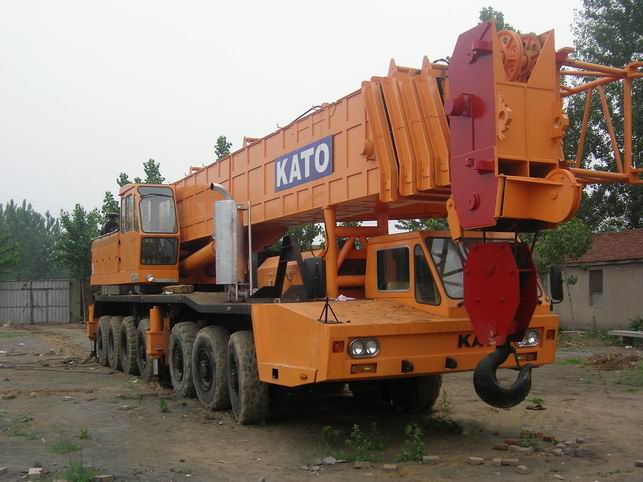 160T KATO Hydraulic Truck Cranes
