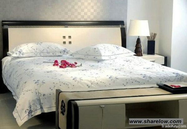 Hotel bedding set