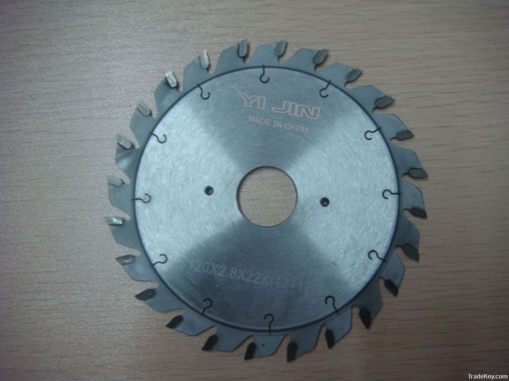 Tungsten carbide tipped circular saw blade