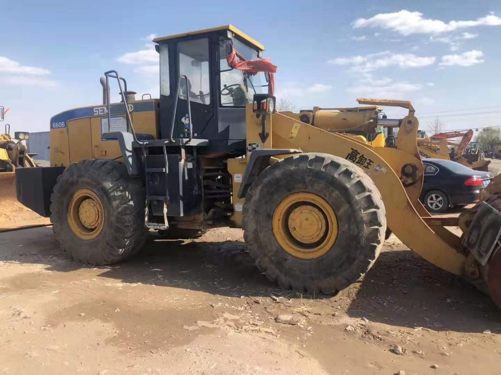 hot sale low price china SEM660B used loaders for 6 ton second loader