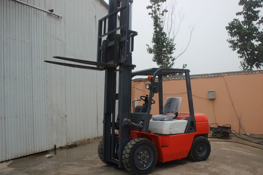 Material Handling Lifts diesel engine forklifts for SXMW CPCD30