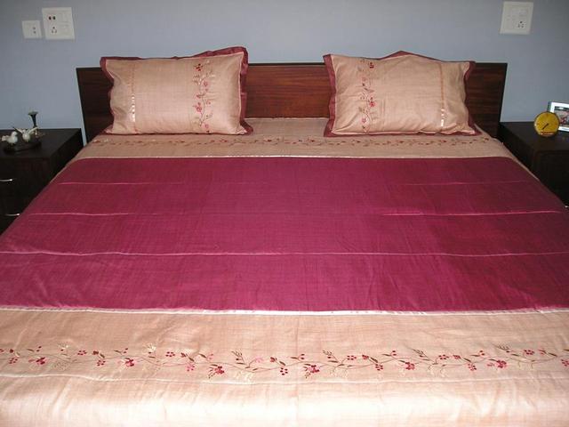 Bed Spread with matching pillow cover and cushion cover