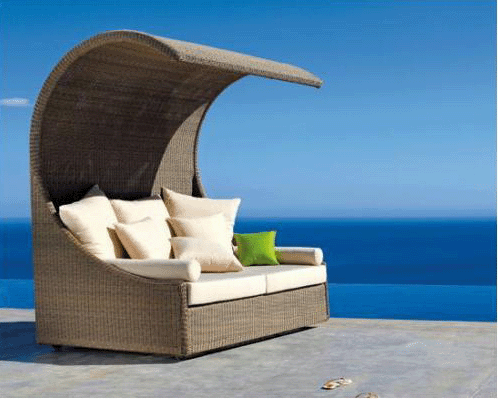 rattan lounger bed