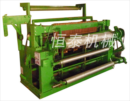 Light full automatic welded wire mesh machine( in roll)