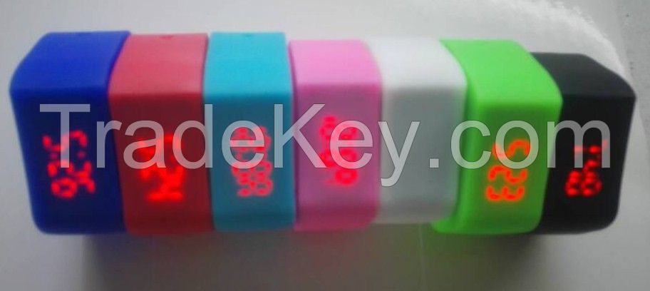 High Quality New Brand Unisex Digital Led Touch Screen Fashion Watch Silicone Watch Bracelet