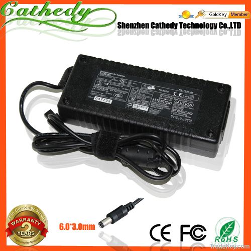 Laptop ac adapter for toshiba 15V8A