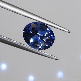 1.54 ct Oval Ceylon Sapphire