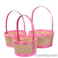 gift basket , wicker basekt , laundry basket