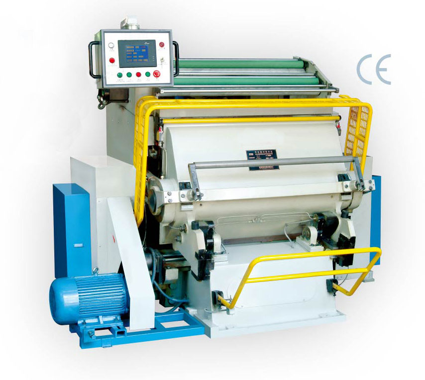 Semi-automatic creasing and die cutting machine