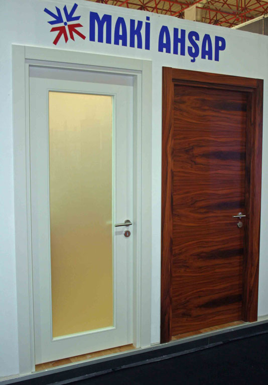 Lacquered and Wooden doors