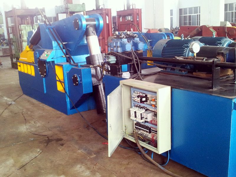 Q43-160 Alligator Metal Shear