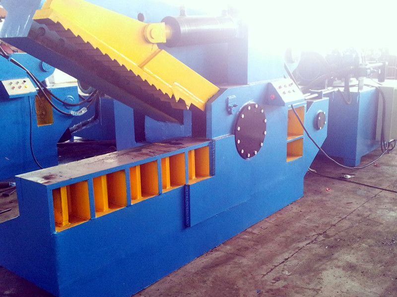 Q43-160 Alligator Metal Shear