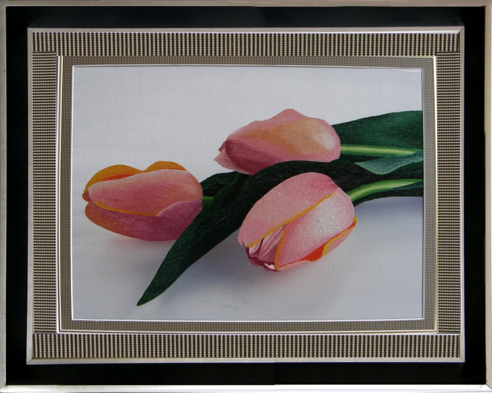 Handmade Silk Embroidery Paintings, Made of 100% Silk Threads and Clot