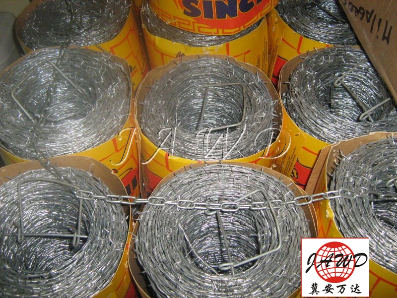 heavily galvanised high tensile barbed wire