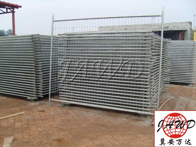 welded mesh fence