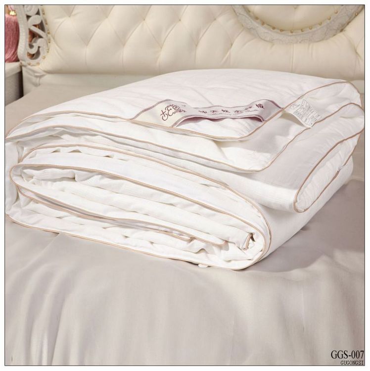 pure natural man-made branded silk floss quilt with cotton shell
