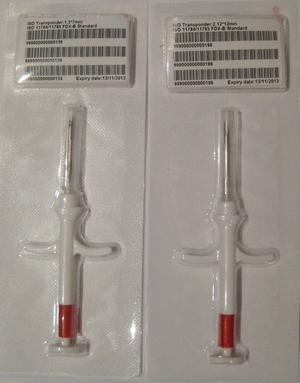 Animal ID tag/syringe with microchip