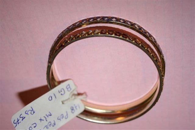 all kinds of lakh bangles (brass lakh, metal lakh, pure lakh etc.)