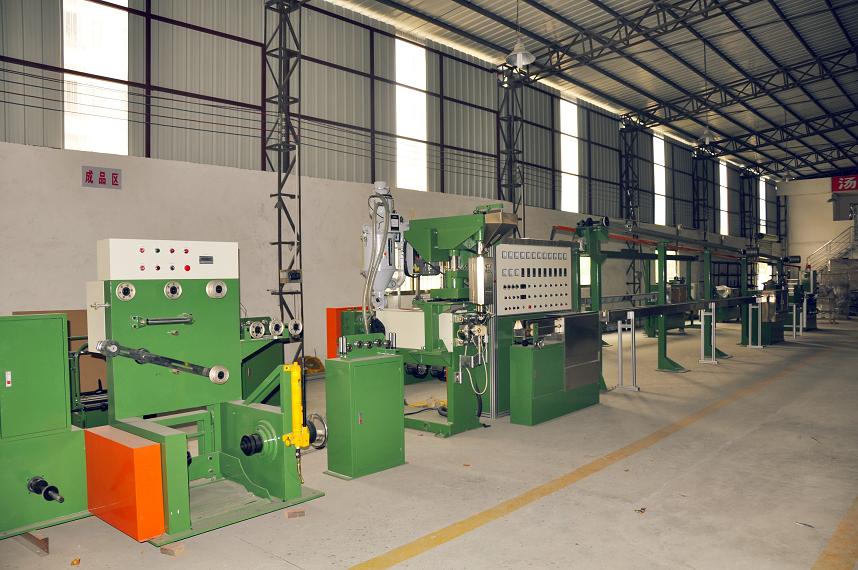 Wire & cable extrusion production line