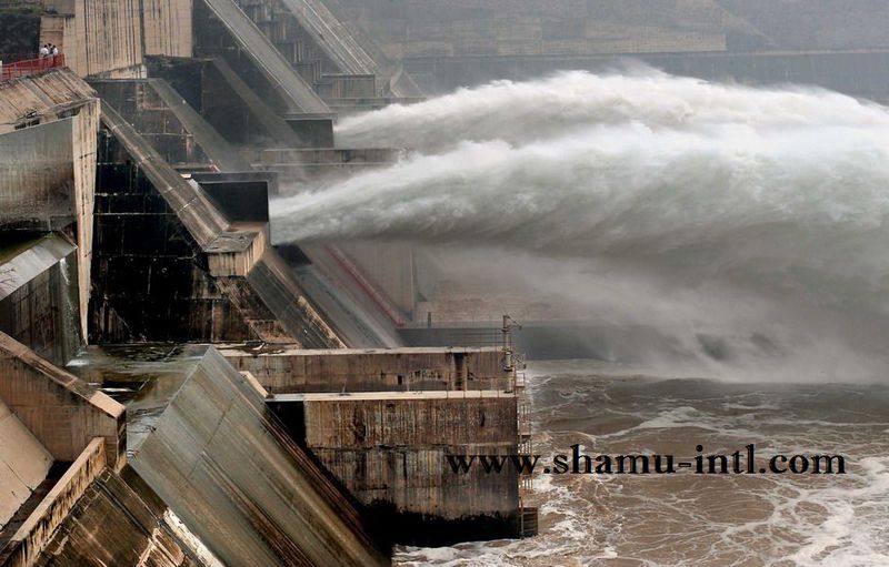 Pure Polyurea for Coastal Dam  Protection
