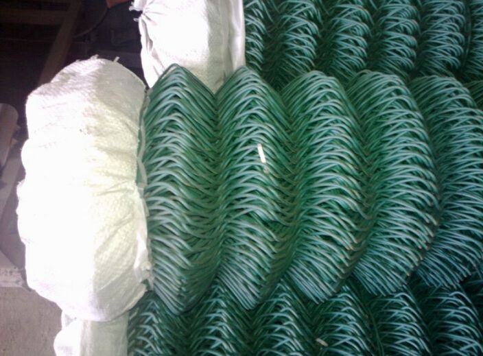 chain link wire mesh/50mm cell pvc coating fence/garden security wire mesh fence