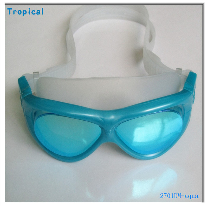 Advanced swimming goggles