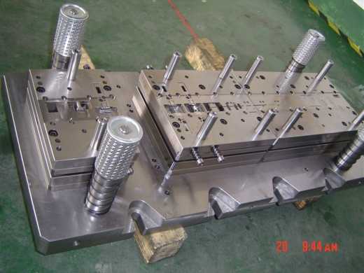 Stamping Dies & Plastic Mould