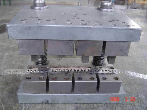 Stamping Dies & Plastic Mould