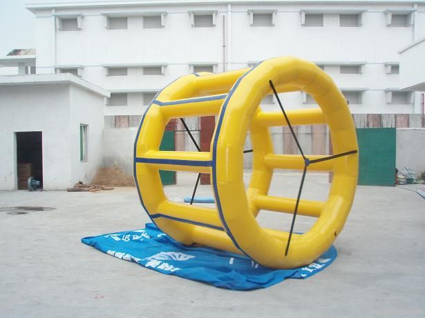 hot inflatable water walking roller