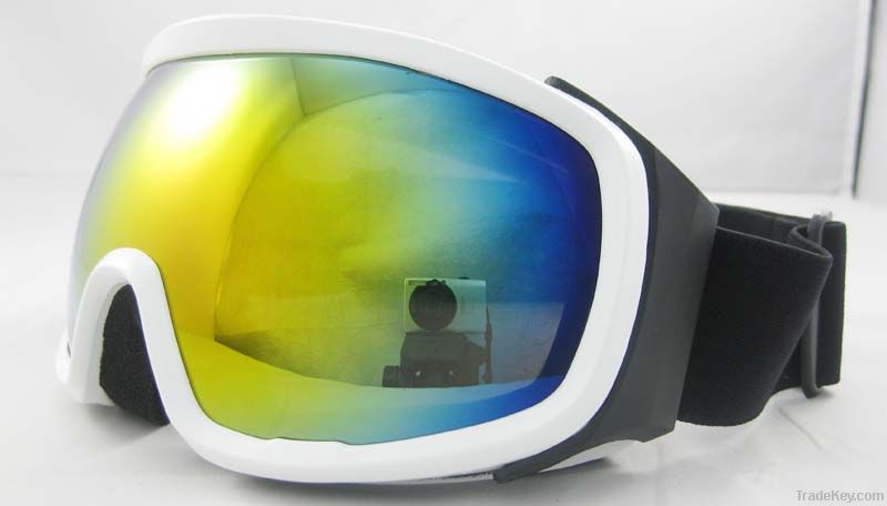newest skiing goggles