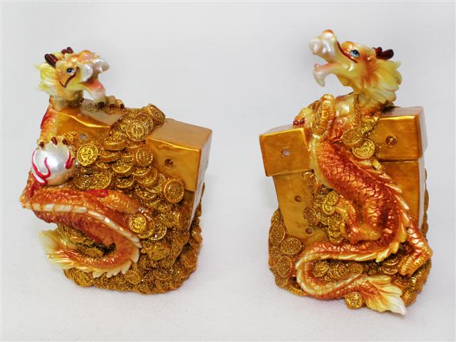 Polyresin Ceramic Porcelain dragon year decoration, candle, money bank