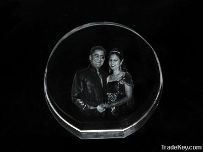 Internally Laser Engrave your photograph in Crystal - Personalised Gif