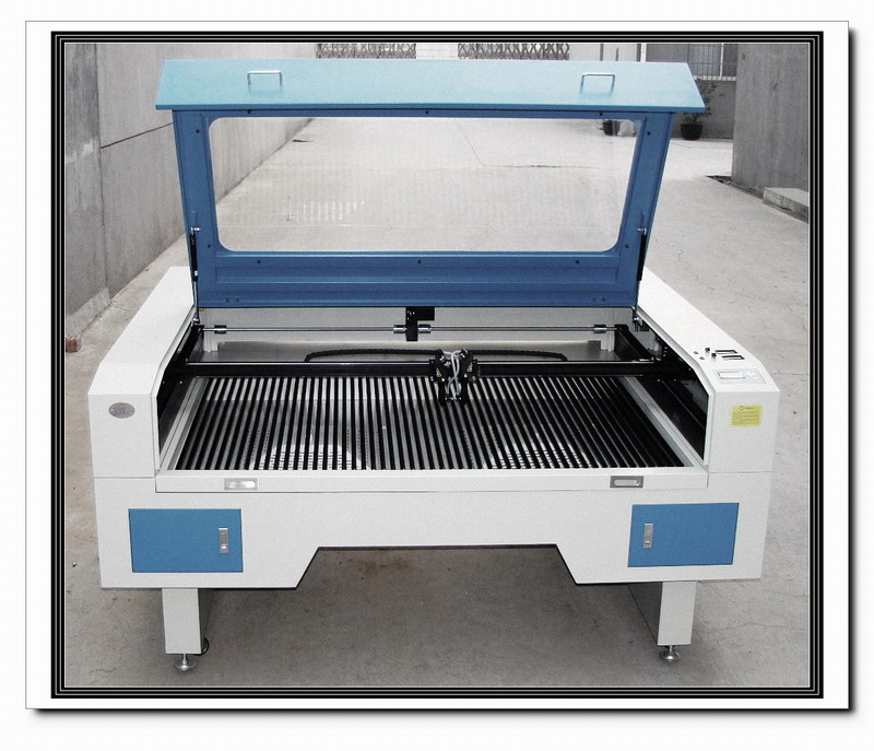 TWIN HEAD LASER ENGRAVING MACHINE MODEL :UCAM-1612T