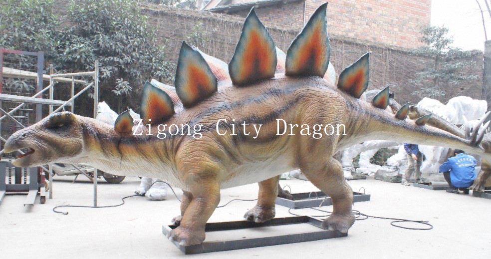 Animatronic Stegosaurus Model