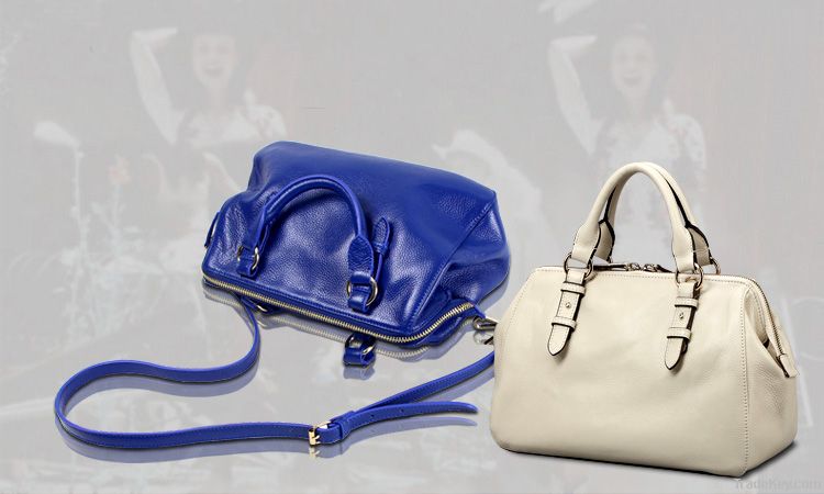 Woman genuine leather handbags