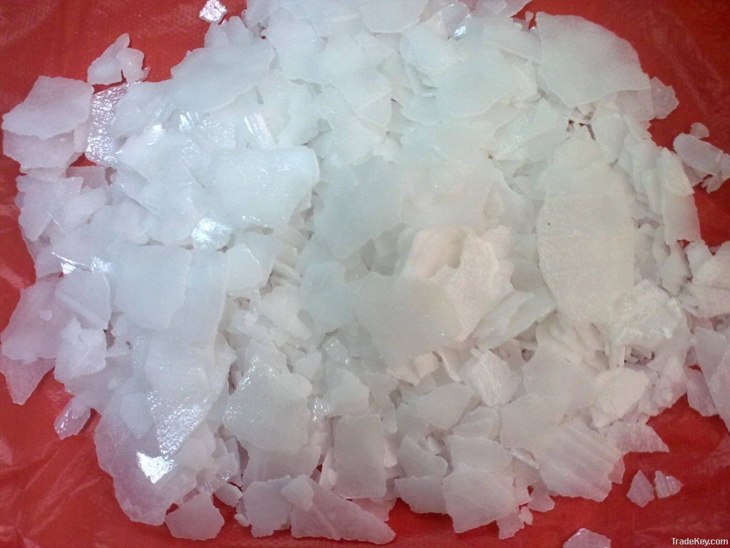 caustic soda flakes/pearls.